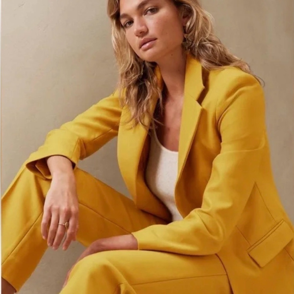Banana Republic Long Wool Sculpt Blazer Yellow Size 8 NWT - Picture 12 of 13